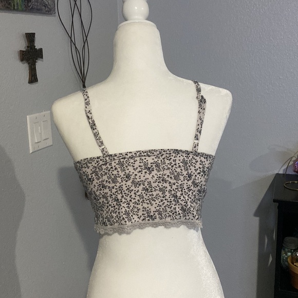 American Eagle. cropped tank top - Picture 7 of 7